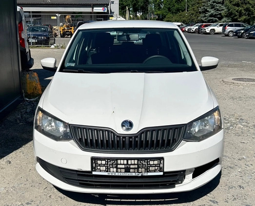 Skoda Fabia cena 24900 przebieg: 181000, rok produkcji 2015 z Koło małe 92